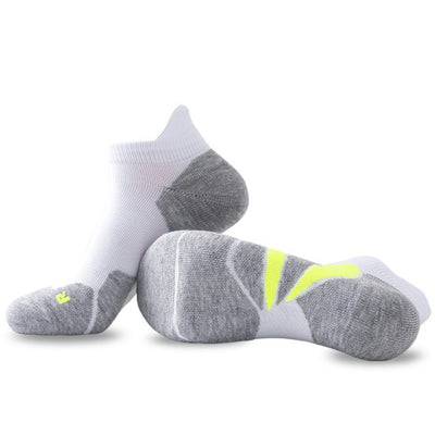 Elite Basketball Socks, 4 Pack Cushion Performance Crew Athletic Socks for Adult & Youth Kids